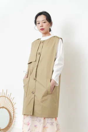 Beige vest trench coat