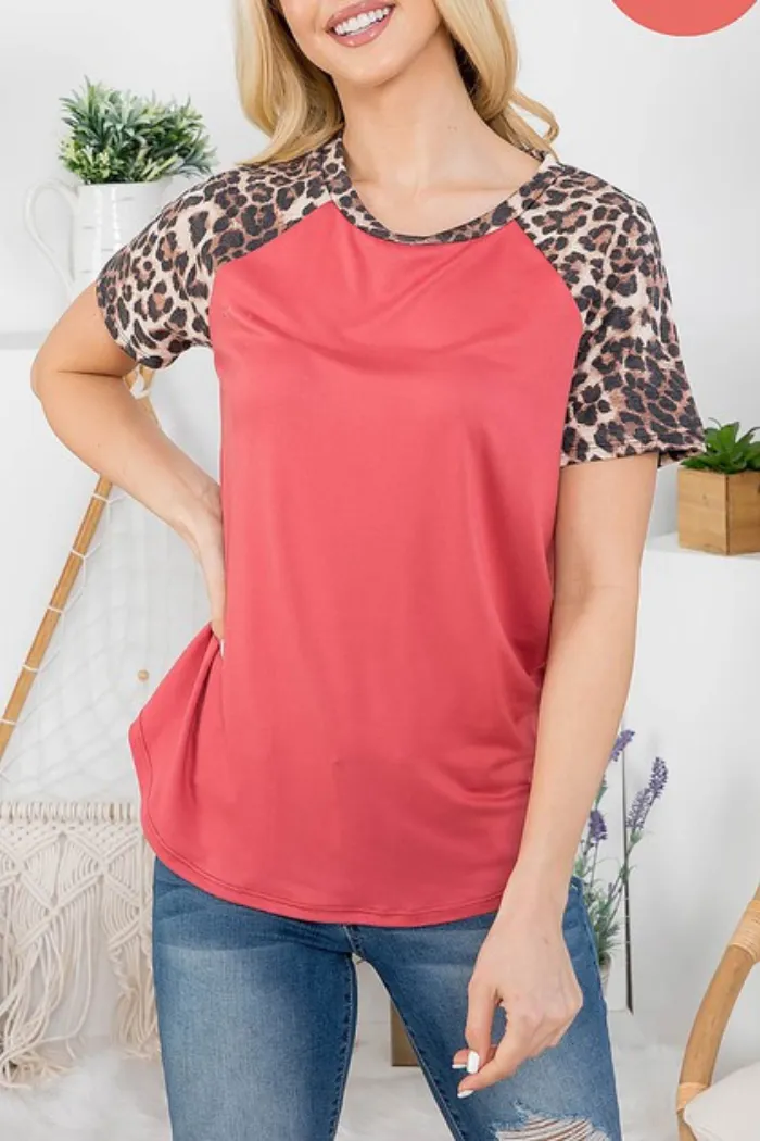 Leopard Sleeve & Neckband Solid